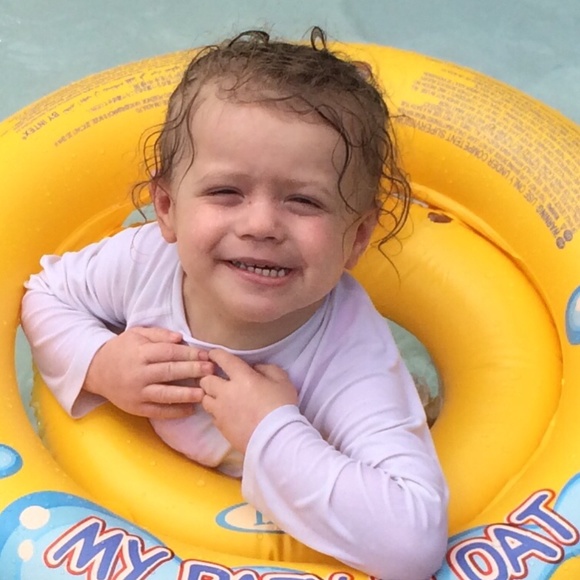 Meet your Posher, Becky - Picture 1 of 1