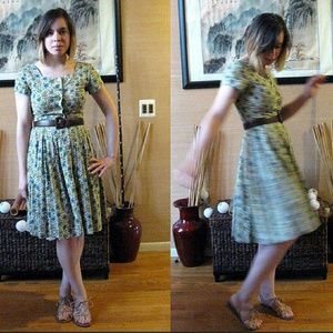 Vintage Floral 50s Dress