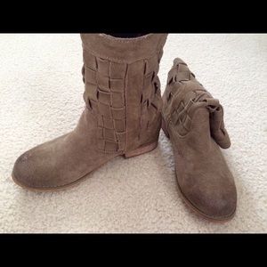 Cyber Monday Sale Urban Outfitter Ecote Boot