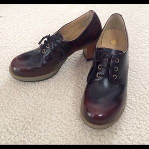 Dr. Marten's Women's Shoes