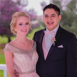 Meet your Posher, Alexis