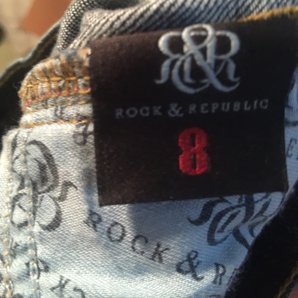 Jeans - Picture 2 of 3
