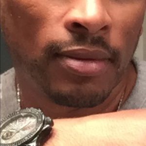 Meet your Posher, Cliff