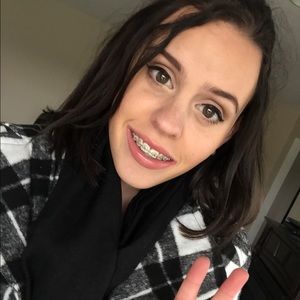 Meet your Posher, Josie