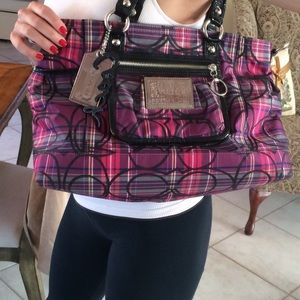 Authentic Coach shoulder bag