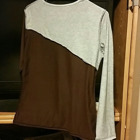 Long sleeve shirt