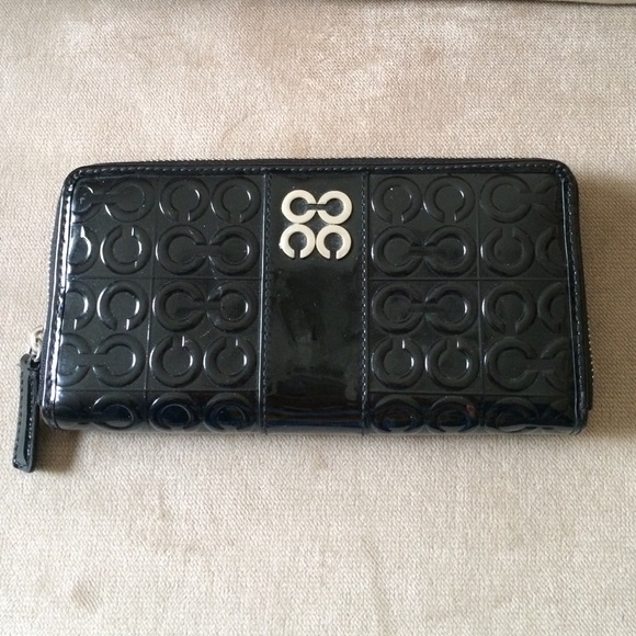 Authentic Coach wallet