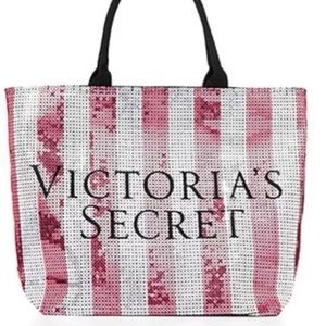 Victoria's Secret tote!