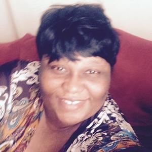 Meet your Posher, Luanne