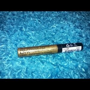Nyx crystal liquid liner