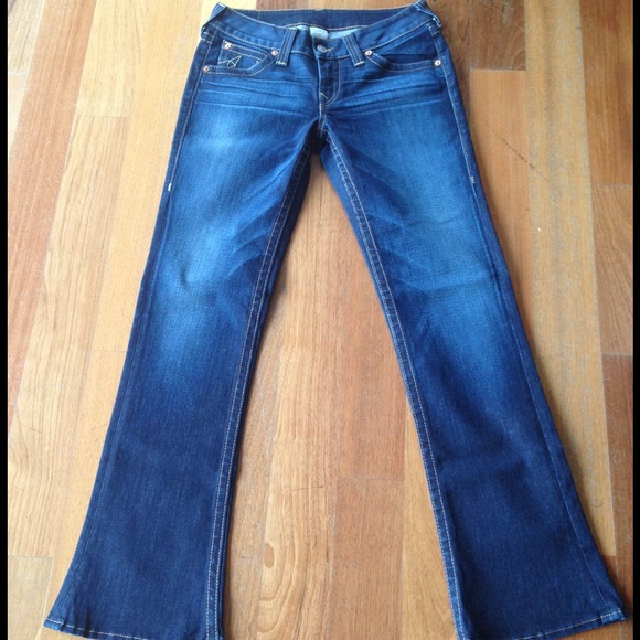 True Religion "Gina" Jeans size 31