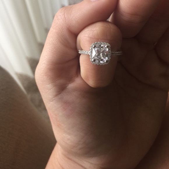 Princess Cut Ring🎀 - Picture 4 of 4