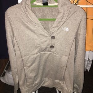 Brand new north face pullover and grey tshirt!
