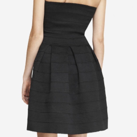 Gorgeous Flare Dress❤️ - Picture 4 of 4