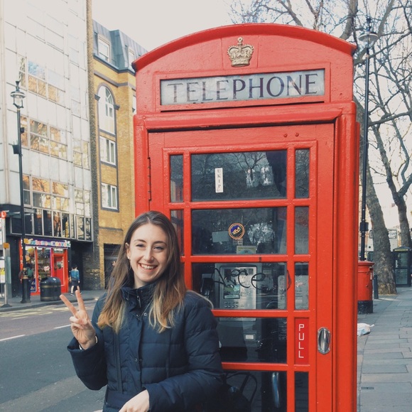 Meet your Posher, Kelly - Picture 2 of 2