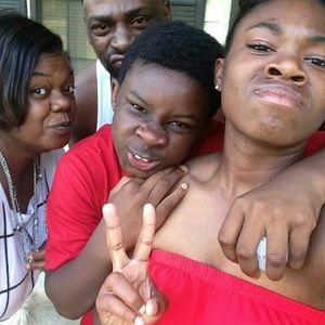 Meet your Posher, Simone