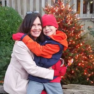 Meet your Posher, Jennifer