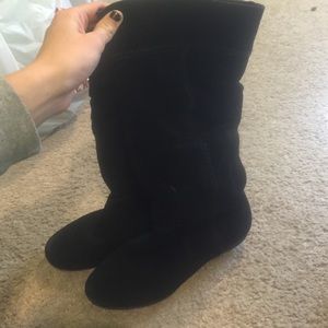 Black suede boots small scuff on bottom