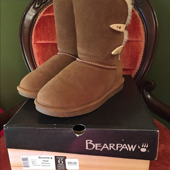 Shoes - Bear Paw Boots