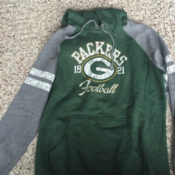 grey packers hoodie