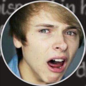 Meet your Posher, Brianne