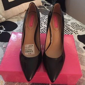 Isaac Mizrahi Black Pumps