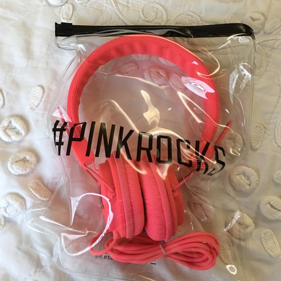 PINK headphones - Picture 1 of 3