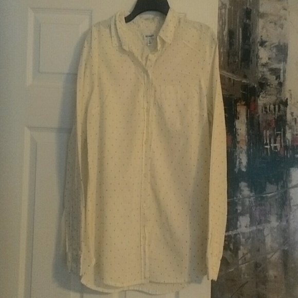 FINAL MARKDOWN! polka dot button down.