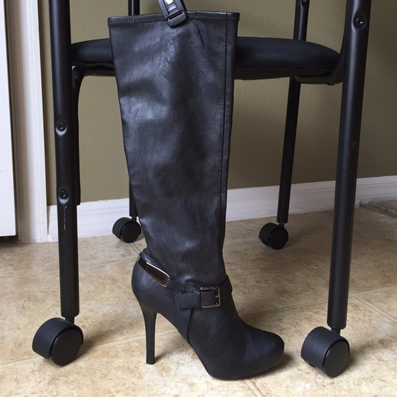 BCBG Generation knee high black leather boots