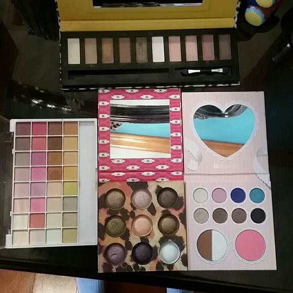 Make Up Pallettes Bundle
