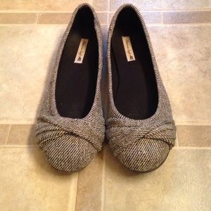 Women's houndstooth flats size 8 1/2