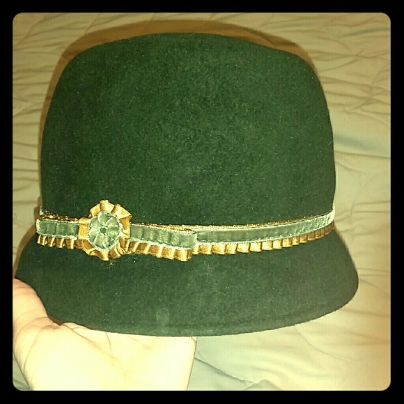 Brand new Olive green winter wool hat