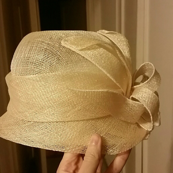 Cream straw summer hat
