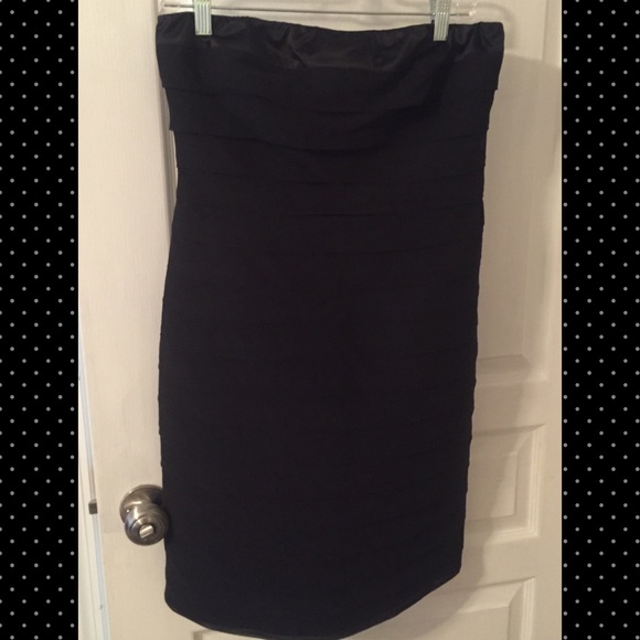 The Limited Black Ruffled Dress- Perfect LBD! - Picture 2 of 3