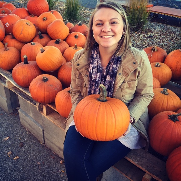 Meet your Posher, Katie