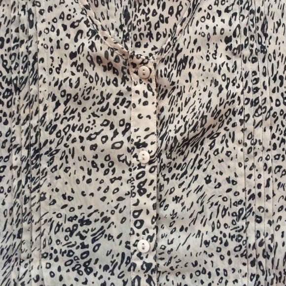 Cheetah Print Button Down Blouse - Picture 2 of 4