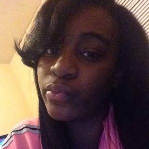 Meet your Posher, Alana