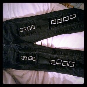 Royal Bone Buckle Skinny Jeans
