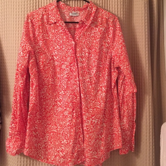 Floral Shirt‼️CLOSET CLEAN OUT‼️TAKING OFFERS‼️