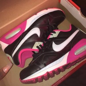Nike Air Max 90 ( Sz 7.5womans)