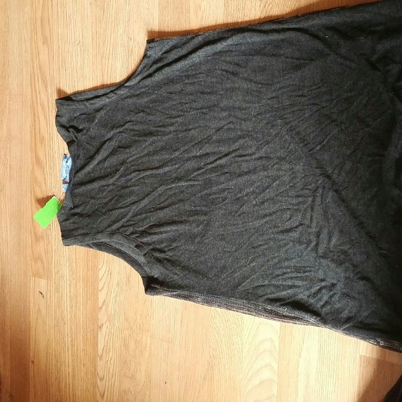 Blouse - Picture 2 of 2