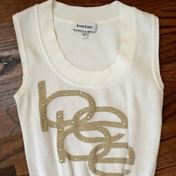 Bebe sleeveless knit logo top