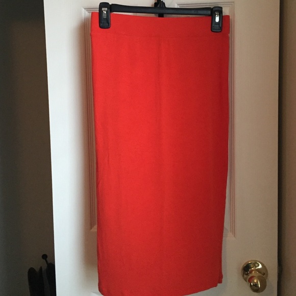 Midi skirt
