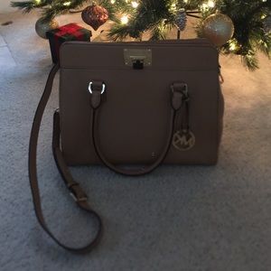 Michael Kors Lg Satchel
