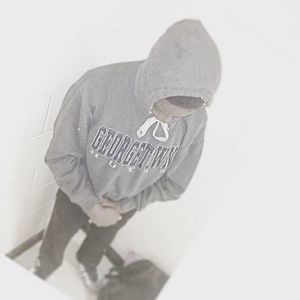 Meet your Posher, Yung