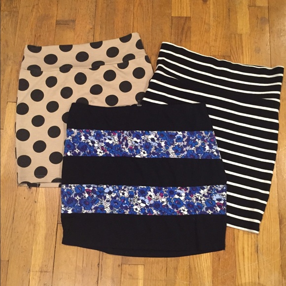 Forever 21 Dresses & Skirts - 3 high waisted stretch mini skirts sz L