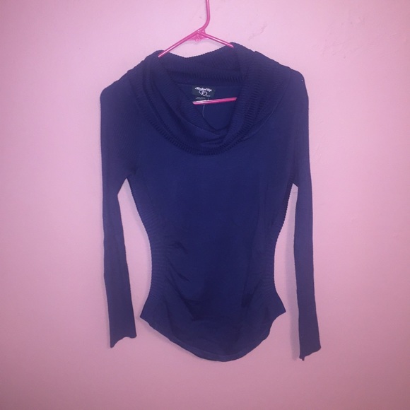 Navy blue cowl neck fitted sweater.
