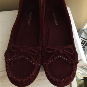 Minnetonka moccasins 😍