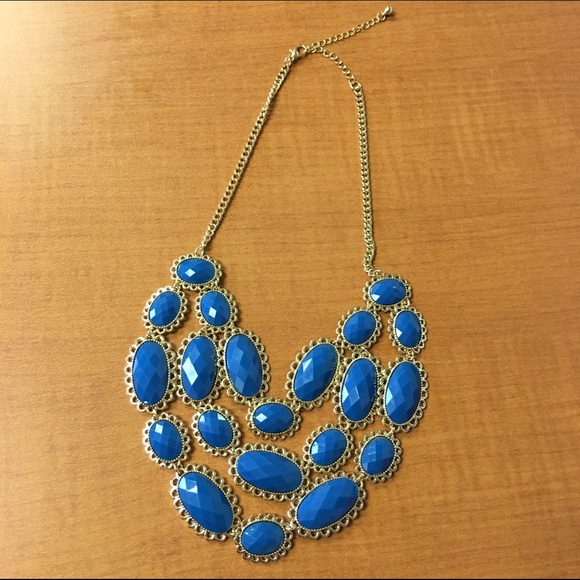 FLASH SALE ⚠️ Royal Blue & Gold Statement Necklace