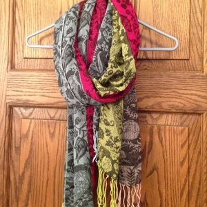 Cashmere and silk pashmina